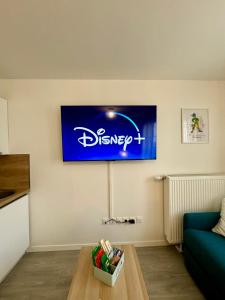 Mickey & Friends Magic Studio - 6 min from Disneyland Paris