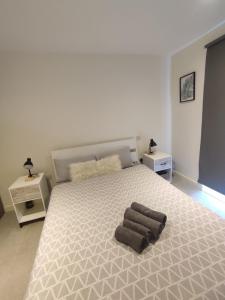 2 bedroom 2 bath 1 ensuite in Roya Asenal beautiful views & parking