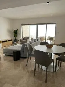 A7103 · 2BR Apartment with Beach Club - Chacmuchuch