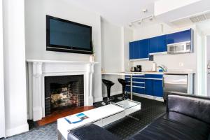 Furnished Newbury Street Studio, #6