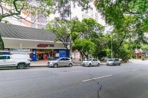 Quarto próximo da Savassi, wi-fi 500 megas