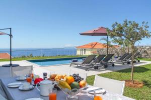 Villa Calheta Heights - Ubytování bez kategorie ve městě Estreito da Calheta
