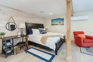 Adorable Studio Apartment near Lake Hollingworth - Mulberry