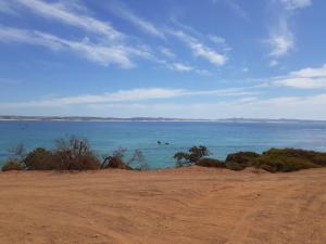 Sea Breeze at Vivonne