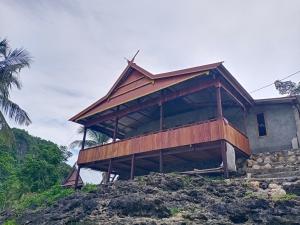 RAMMANG-RAMMANG HOUSE