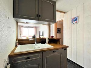 Appartement rénové 2 pièces au pied des pistes, idéal pour 7 personnes - FR-1-267-285