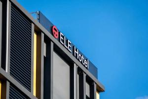 ELE Hotel Kuzuha - Ubytování bez kategorie ve městě Hirakata