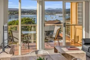 Baywatch - Unit 6 - Mirador