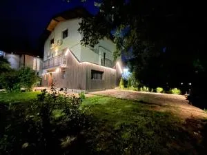 Villa BB - 伊利扎