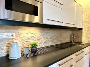 K22 Postępu 10 Chopin Airport