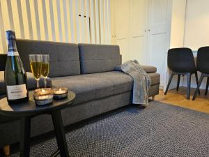 URBAN APARTMENTS STUDIO No 3A, FREE PRIVATE PARKING, Self CHECK-IN