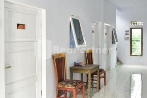 RedDoorz at Fanta Homestay Lumajang