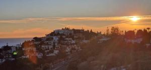 Acogedor apartamento con piscina en Benalmádena