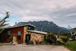 Eagles Nest Retreat