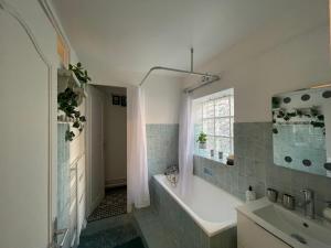 Appartements Appartement Paris-Orly aeroport : photos des chambres