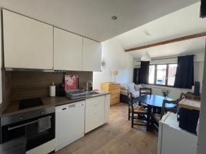 Appartements Appartement Paris-Orly aeroport : photos des chambres