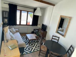 Appartements Appartement Paris-Orly aeroport : photos des chambres