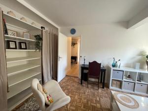 Appartements Appartement Paris-Orly aeroport : photos des chambres