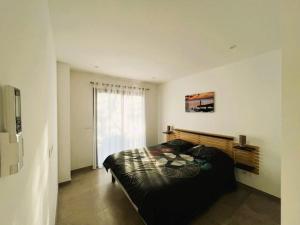 Villas Villa Nasya, 8 pers, piscine chauffee, 5 mn plage voiture : photos des chambres