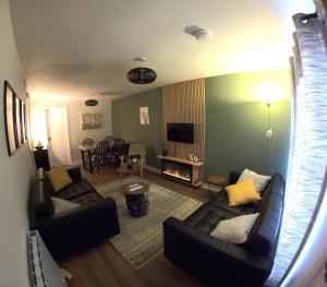 Orange Squirrel Lodge