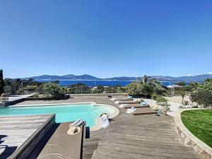 Luxury Villa with Stunning Panoramic Views