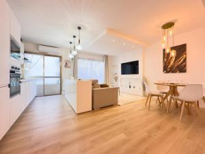 Le Doré by Winsome Destination