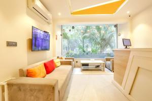 FabHotel JHS Studio
