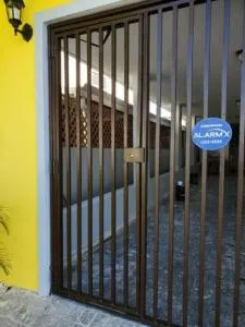 Near Casa Bacardi, 5 beds, Sleeps 10, Beach Town, Unit 1 - Bayamon