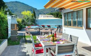 Eternal Sunshine Villa