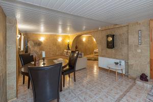 Spacious Studio apartment by Polo apartments