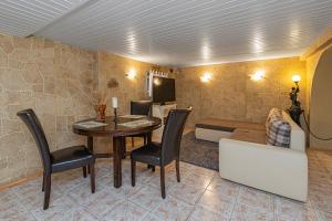 Spacious Studio apartment by Polo apartments