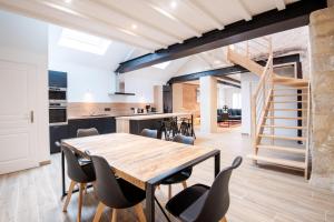 Maisons d'hotes La maison Renaissance - Gite 8prs : Maison de Vacances