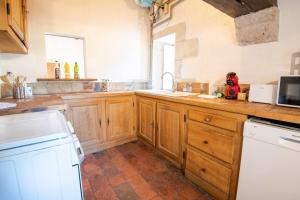 Maisons d'hotes 16th century hunting lodge - Chateau de Nitray : photos des chambres