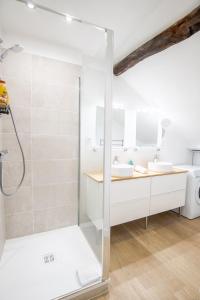 Appartements Amboisian charm : Appartement 2 Chambres