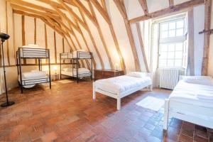 Maisons d'hotes 16th century hunting lodge - Chateau de Nitray : photos des chambres