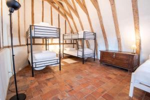 Maisons d'hotes 16th century hunting lodge - Chateau de Nitray : photos des chambres