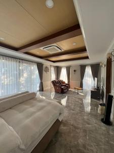 Toscana Valley, Khao Yai - Private pool- 12 people