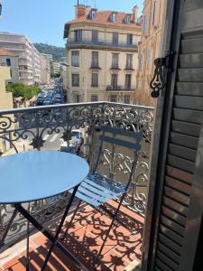 Charming 2 Bedrooms & 1 sofa bed renovated 3P3