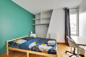 Appartements Chic and spacious apart with parking in Paris : photos des chambres