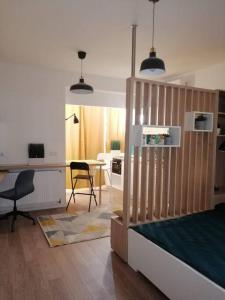 Cozy Central Up Studio