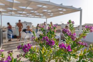 Skyfive Water Apartment img43