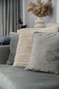 Zegadłowicza Riverside Studio in Wrocław by Noclegi Renters