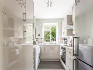 Modern Apartment in the heart of Battersea Park - Pass the Keys