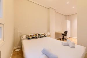 Euskalduna, Vivienda Turística Moderna y Renovado