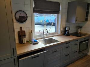 Damperiholmen Apartment, Lofoten