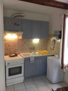 Maisons de vacances Town house in Occitanie : photos des chambres