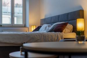 Garden-Eden Apartment