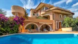 Sol y Montes - Cala Tuent