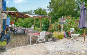 Stunning Home In Fauroux With Wifi