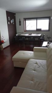 Riverfront Haven Familys Choice with Free Garage